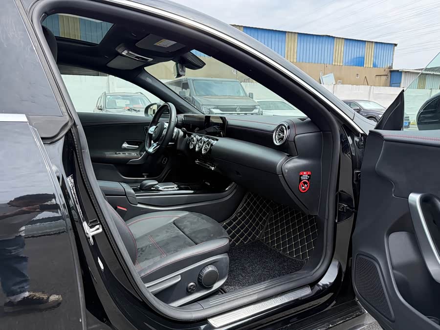 Mercedes-Benz CLA (Import) 2021, фото 12