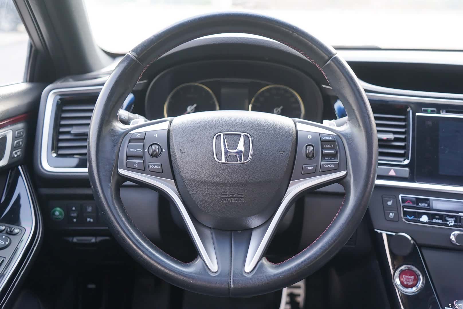 Honda Spirior, 2015 11