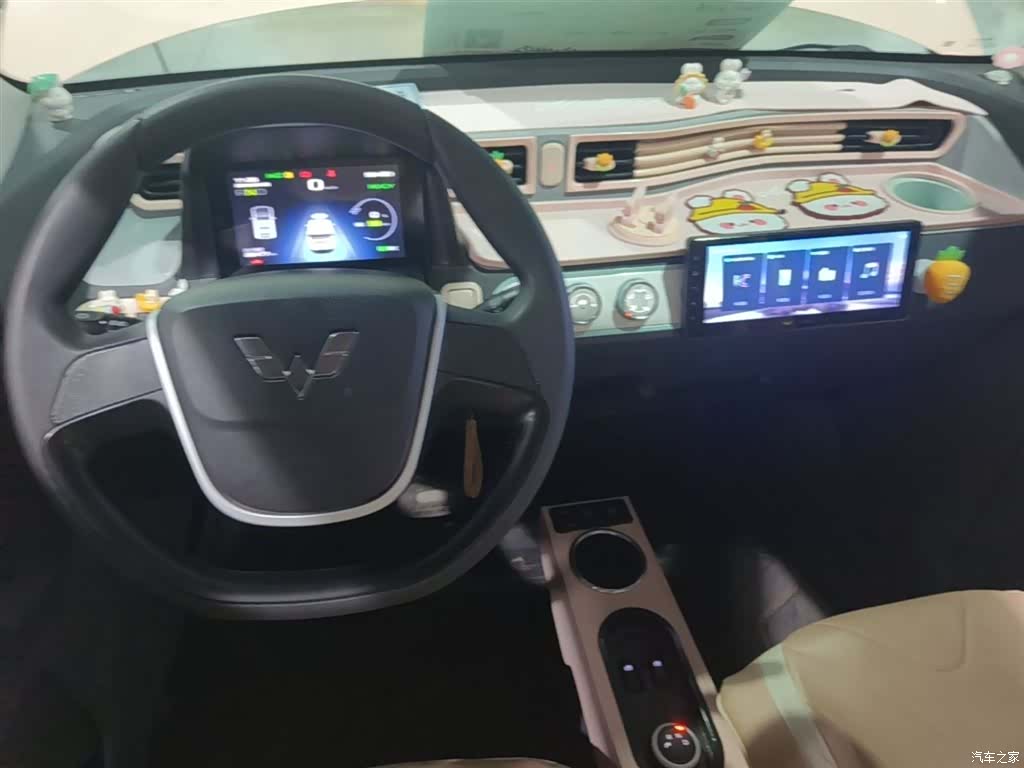 Wuling MINIEV, 2023 10