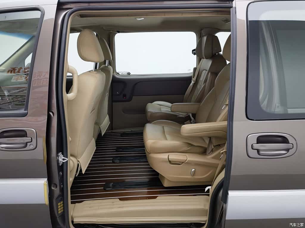 Buick GL8, 2015 15