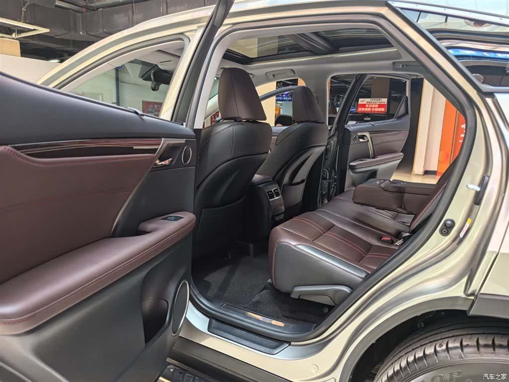 Lexus RX, 2018 7