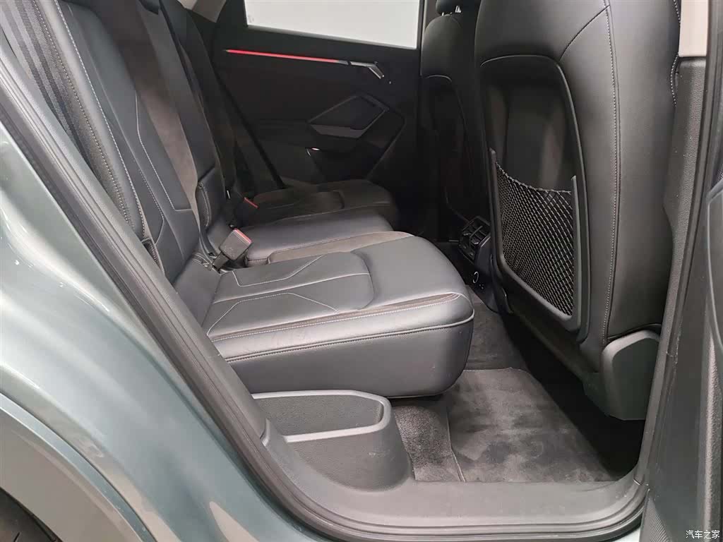 Audi Q3, 2021 7