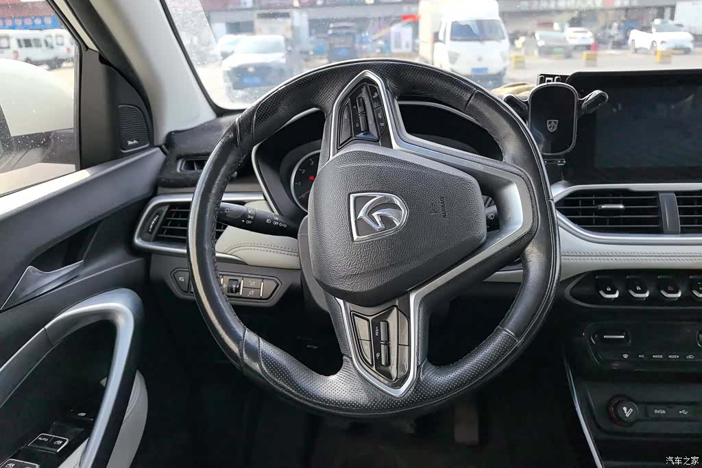 Wuling 530, 2018 14