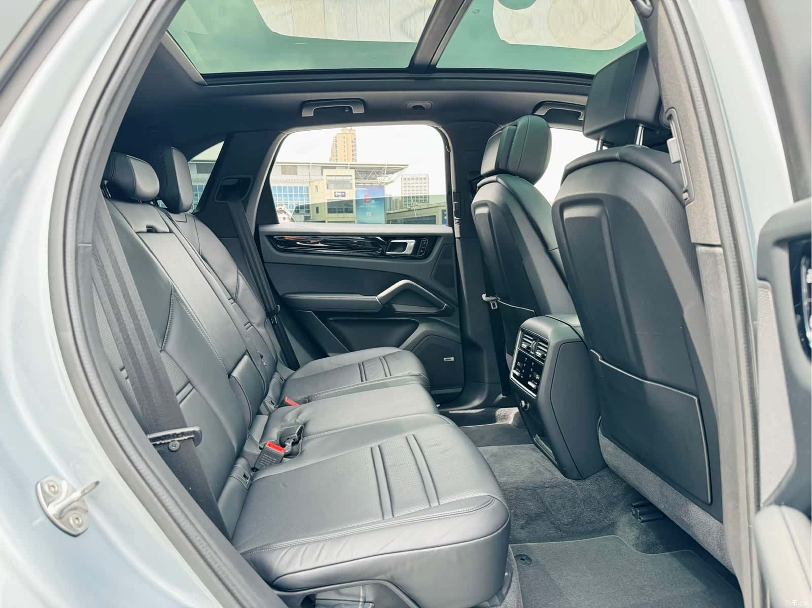 Porsche Cayenne, 2020 8