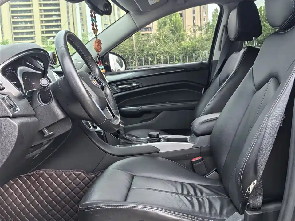 Cadillac SRX