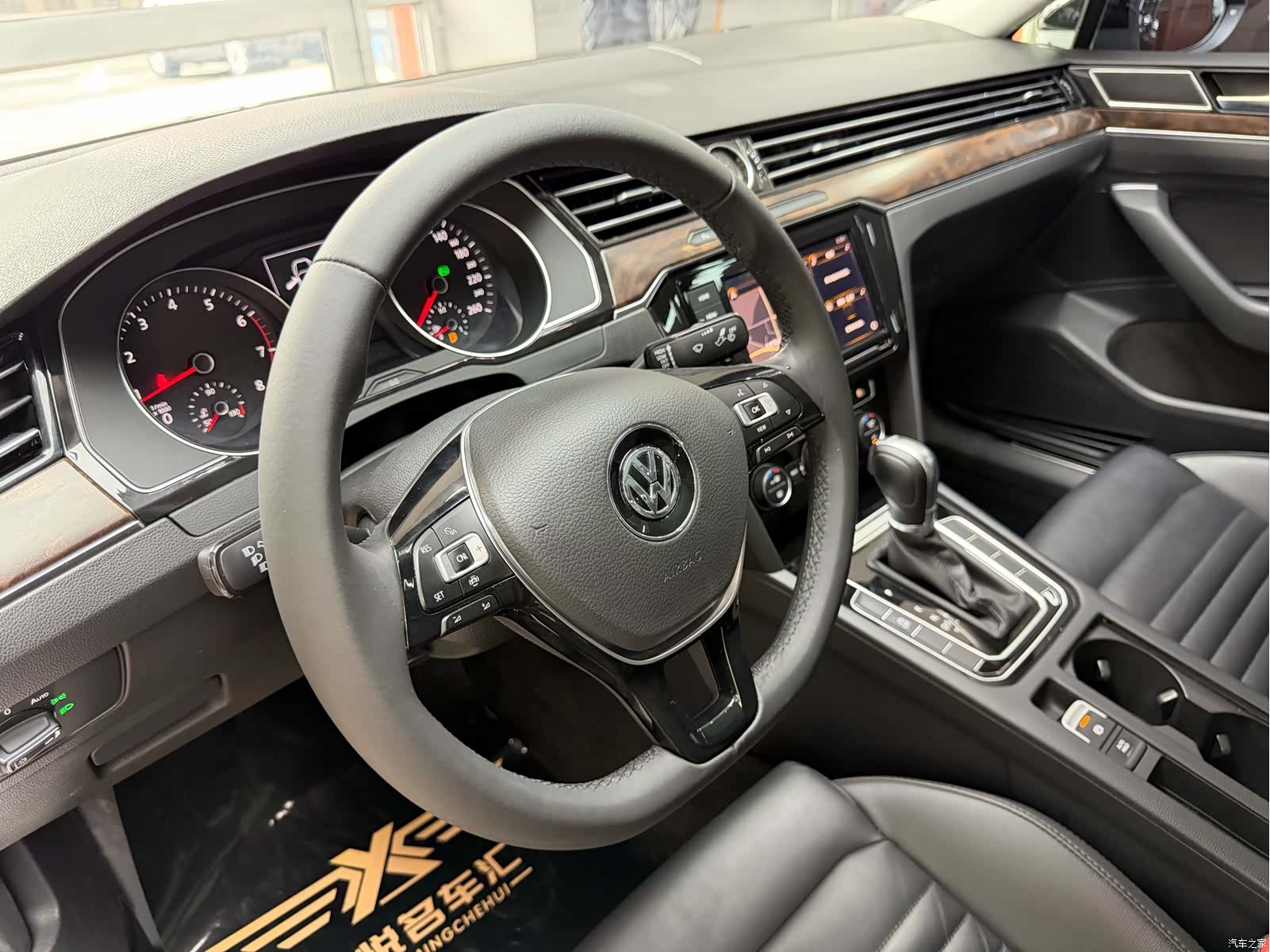 Volkswagen Magotan, 2019 11