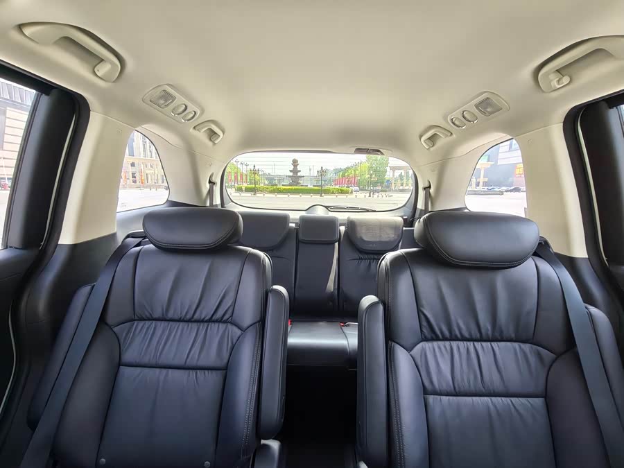 Honda Odyssey 2016, фото 17