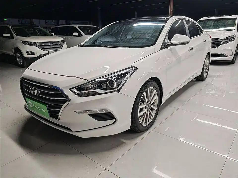 Hyundai Name picture