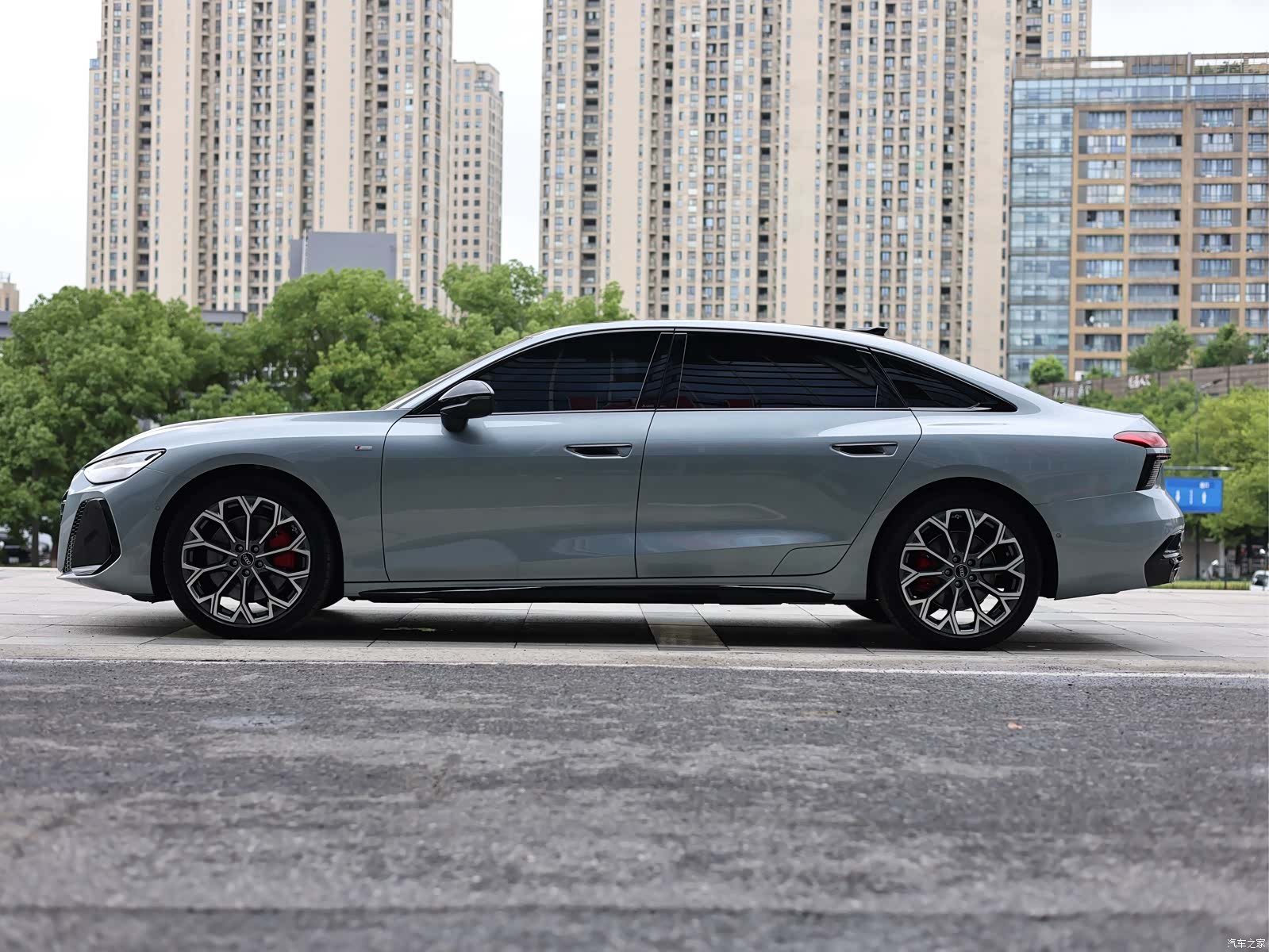 Audi A6L, 2026 7