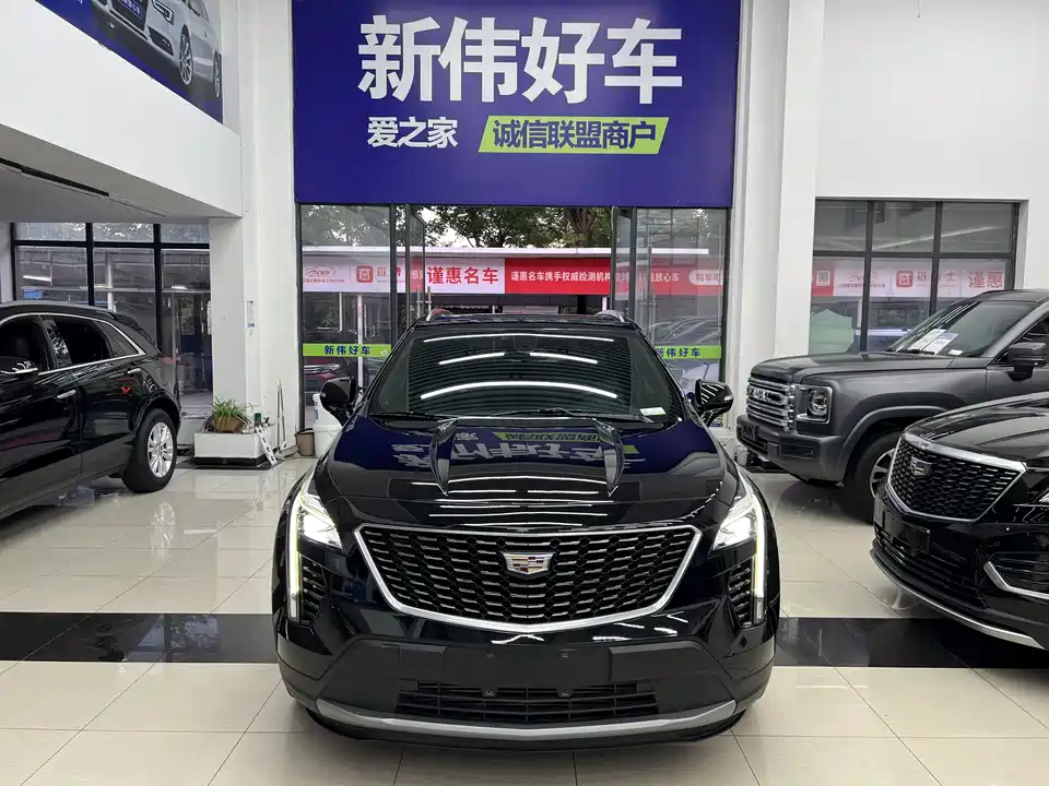 Cadillac XT4