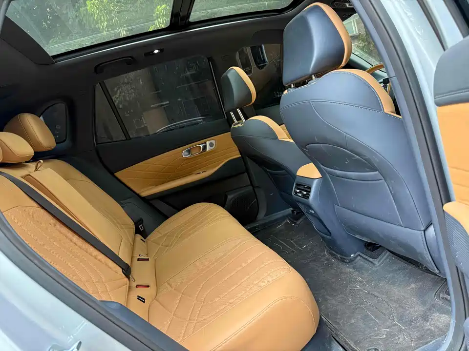 Geely Galaxy Galaxy Starship 7 EM-i