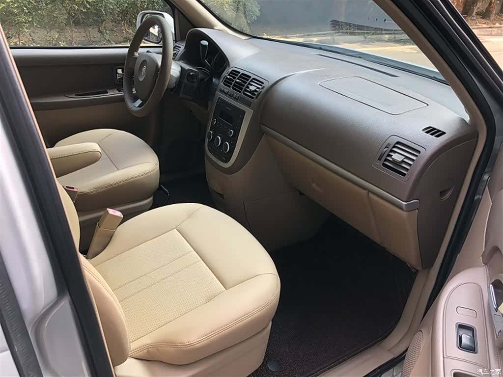 Buick GL8, 2014 8