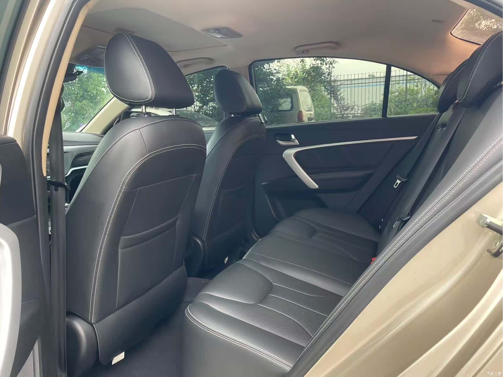 Geely Emgrand, 2018 все фото