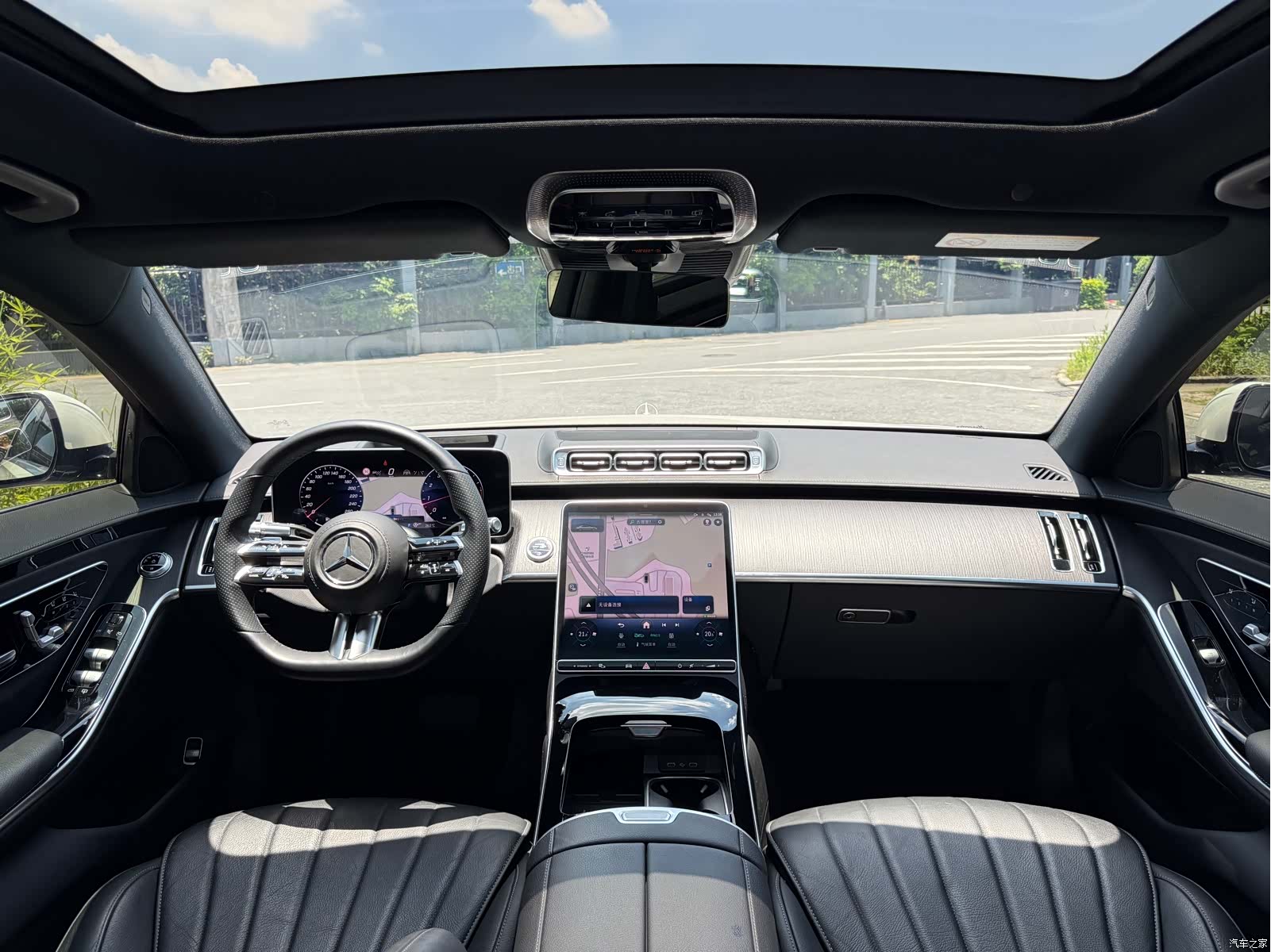 Mercedes-Benz S-Class, 2023 8