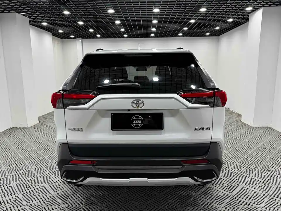 Toyota RAV4 Rongfang