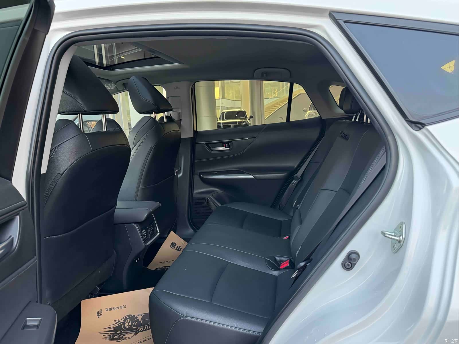 Toyota Venza, 2024 6