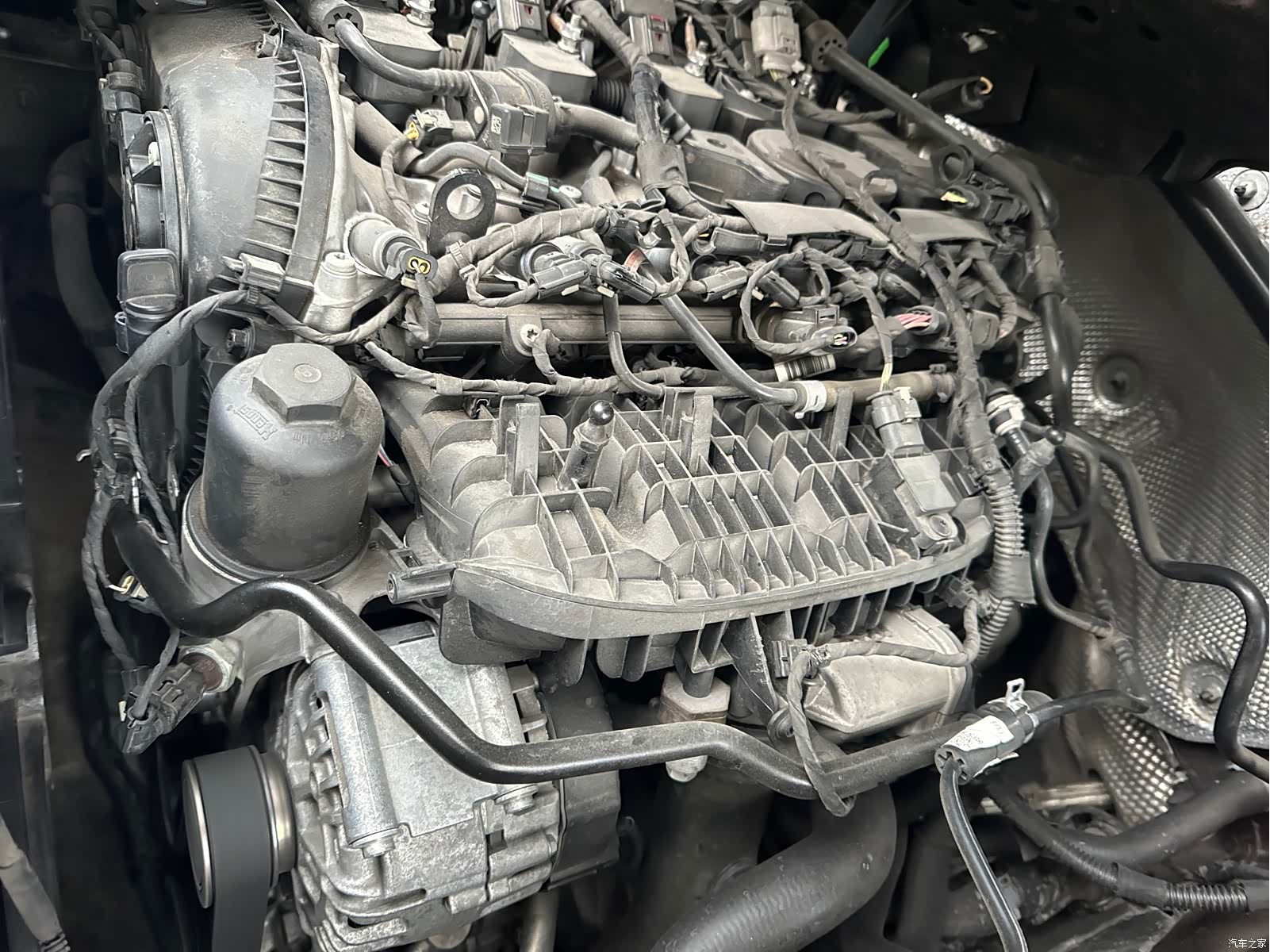 Audi Q5L, 2019 21