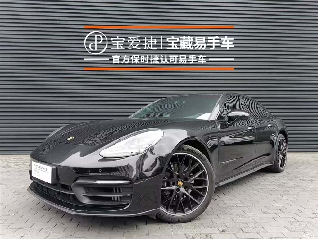 Porsche Panamera, 2023 1