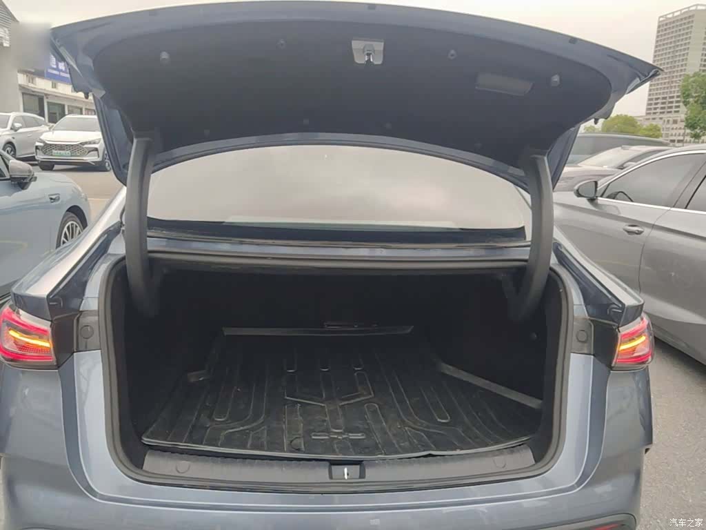 BYD Seal, 2024 19