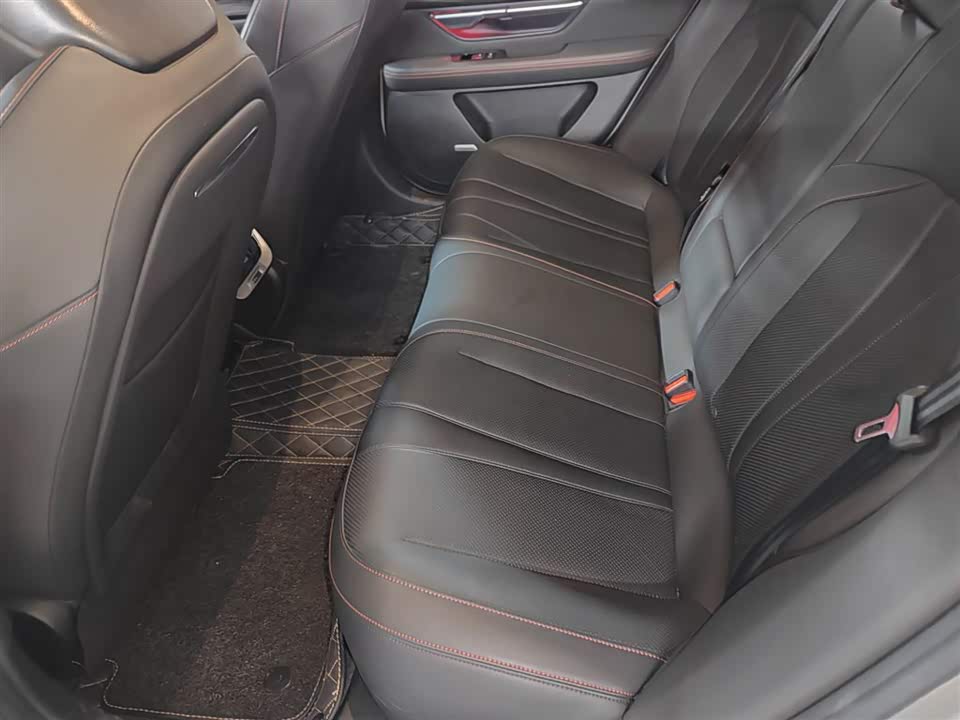 XPENG P7 XPENG P7