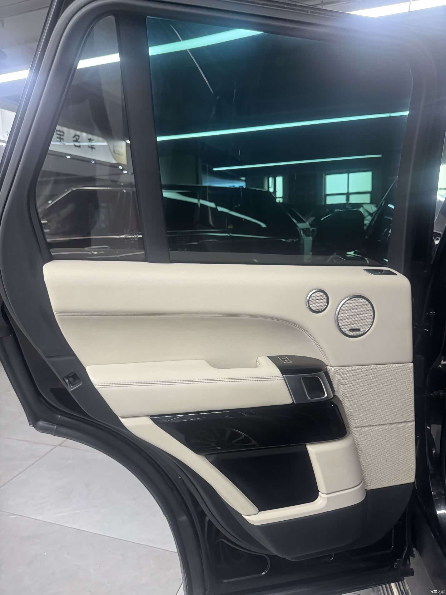 Land Rover Range Rover, 2014 15