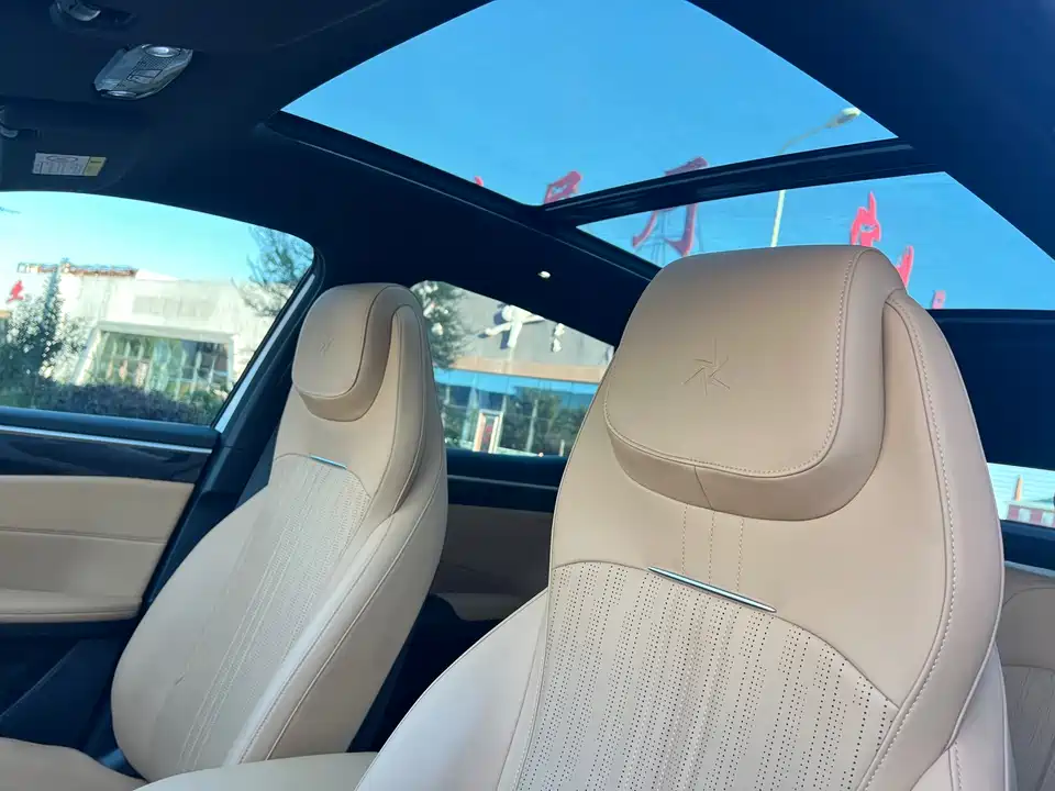 Geely Galaxy Galaxy L7