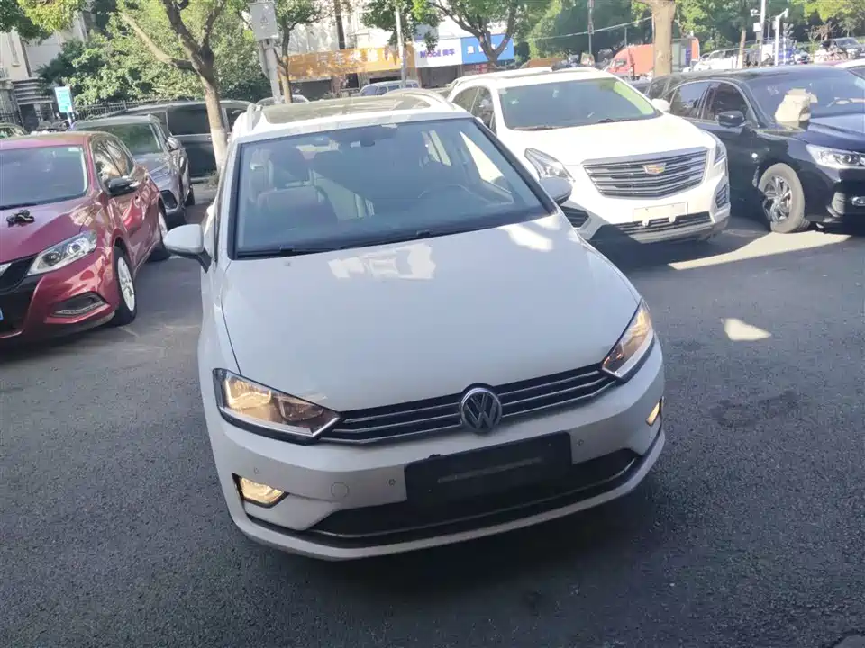 Volkswagen Golf*Jiayu