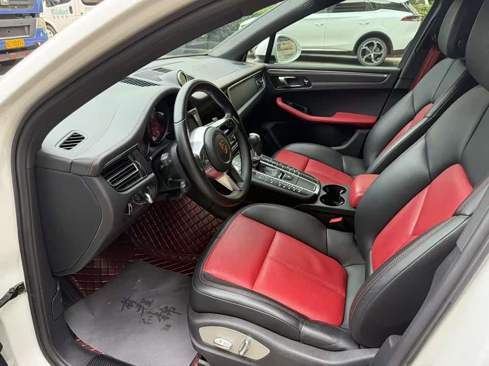 Porsche Macan Porsche Macan