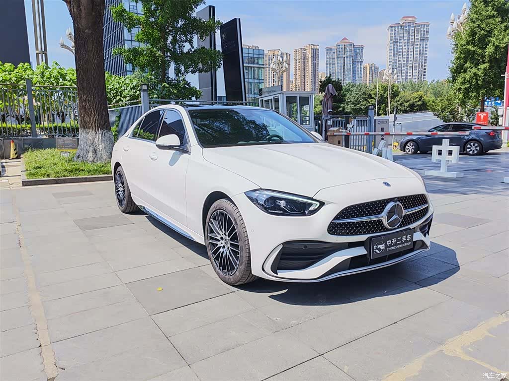 Mercedes-Benz C-Class, 2023 3