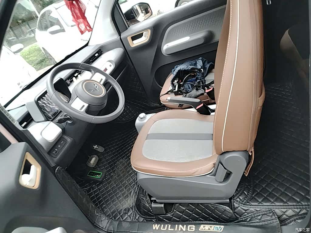 Wuling MINIEV, 2022 15