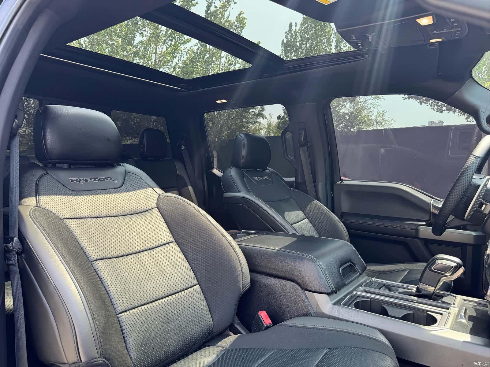 Ford F-150, 2019 17