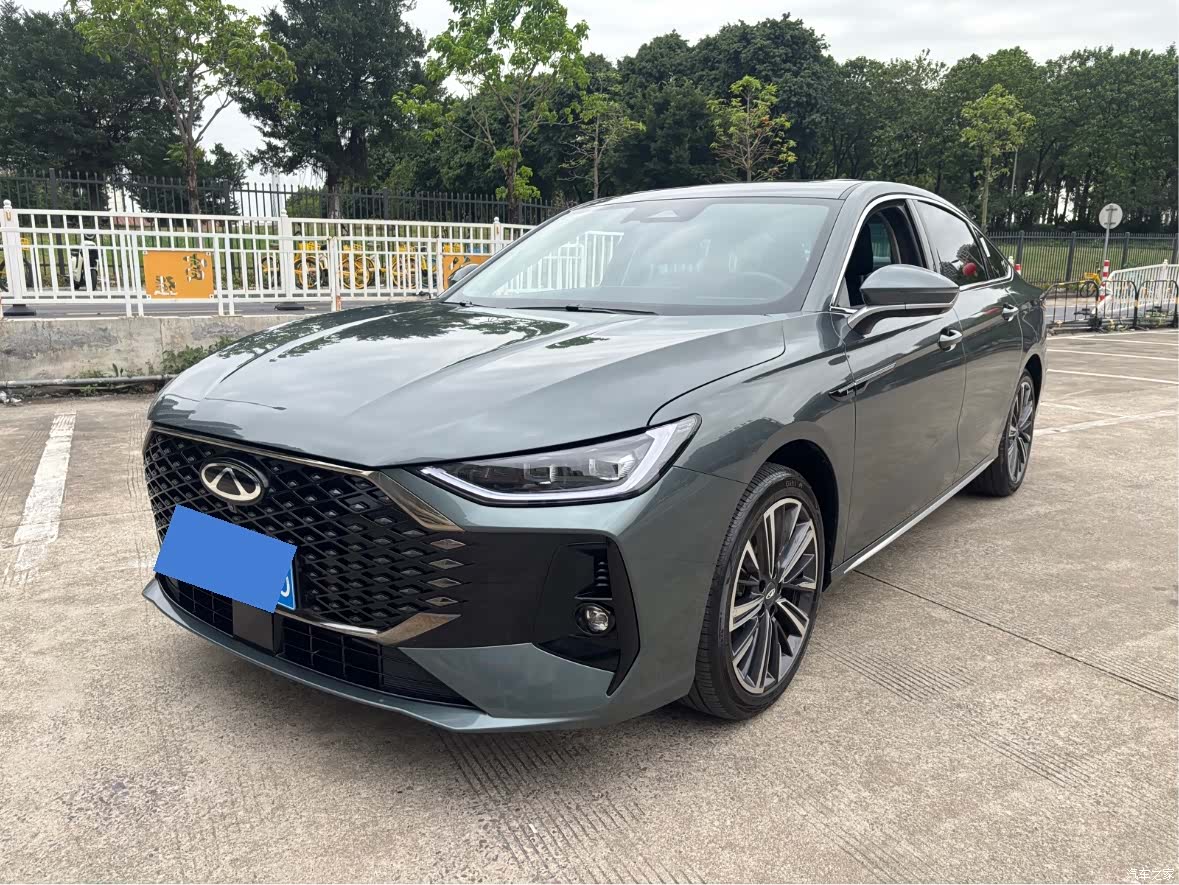 Chery Arrizo 8, 2025 1