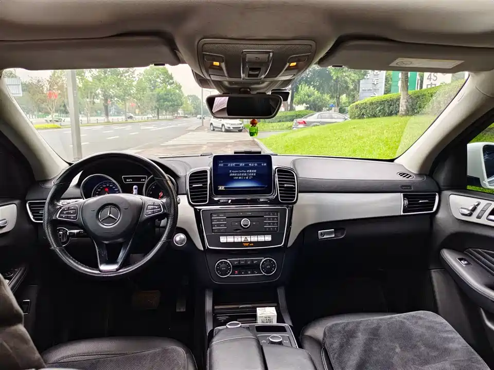 Mercedes-Benz GLE coupe