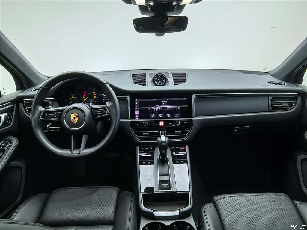 Porsche Macan, 2024 12