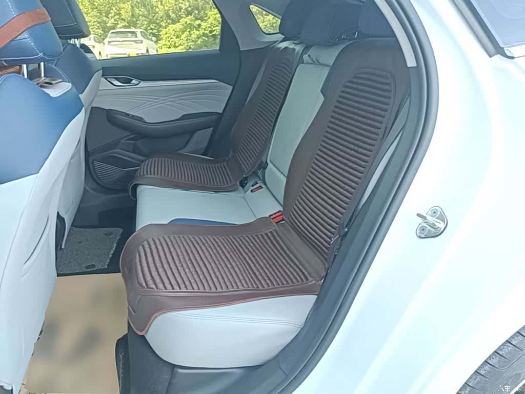 Geely Preface, 2021 17