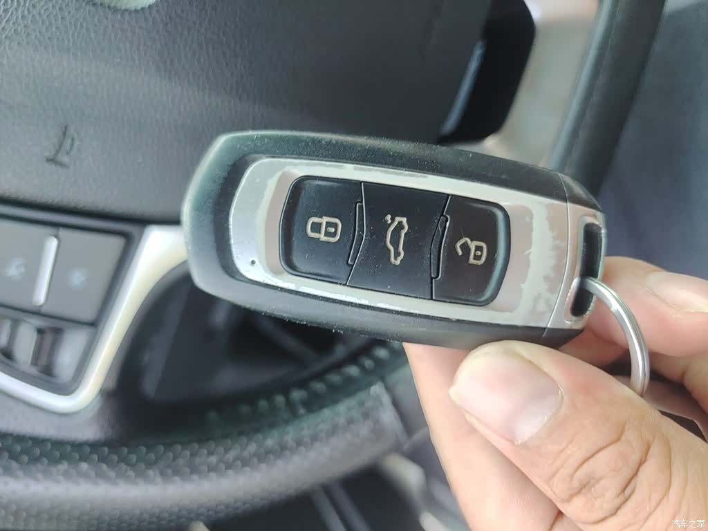 Geely Emgrand, 2019 12