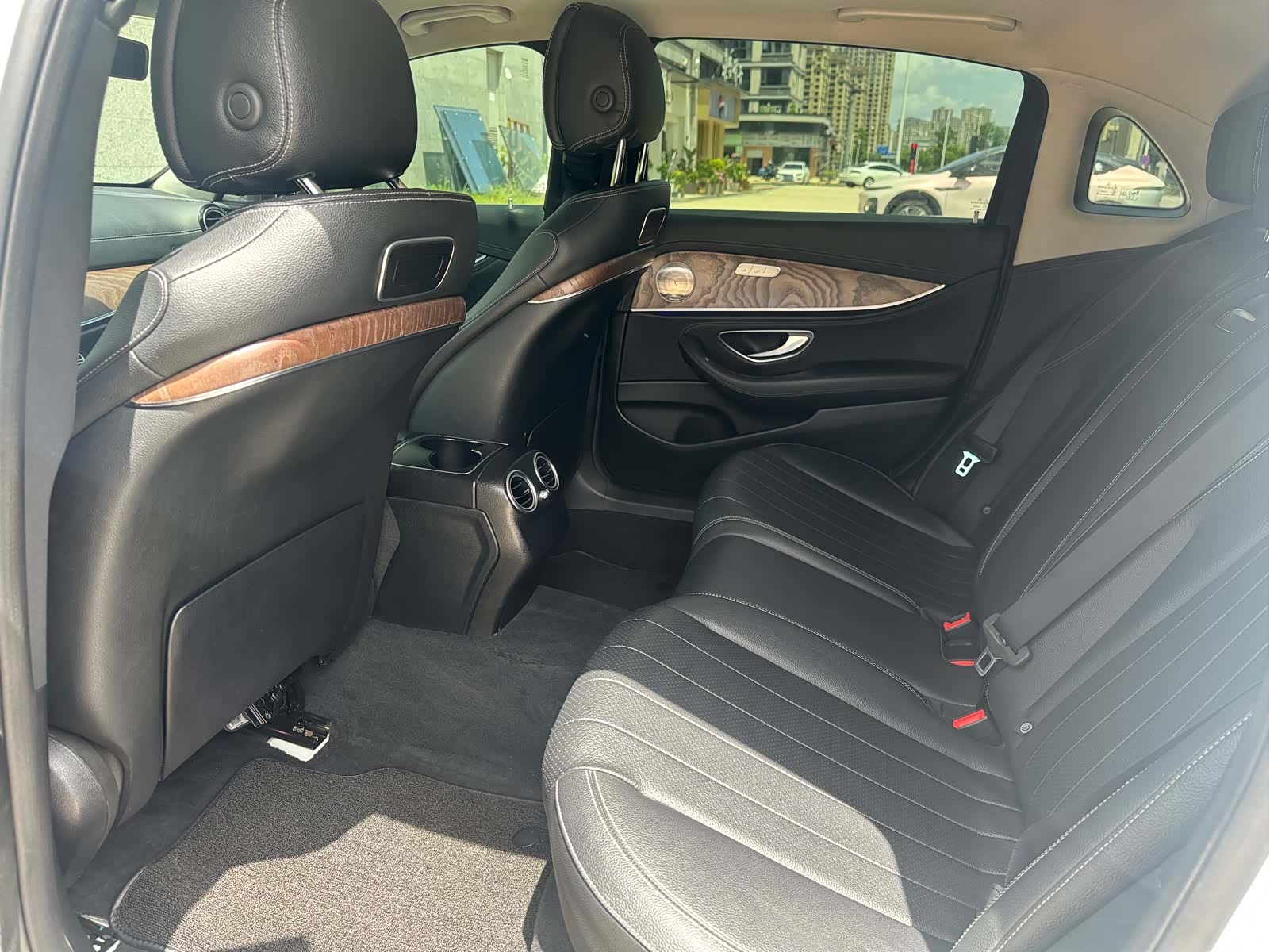 Mercedes-Benz E-Class, 2017 все фото