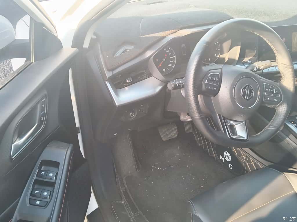MG MG5, 2022 13