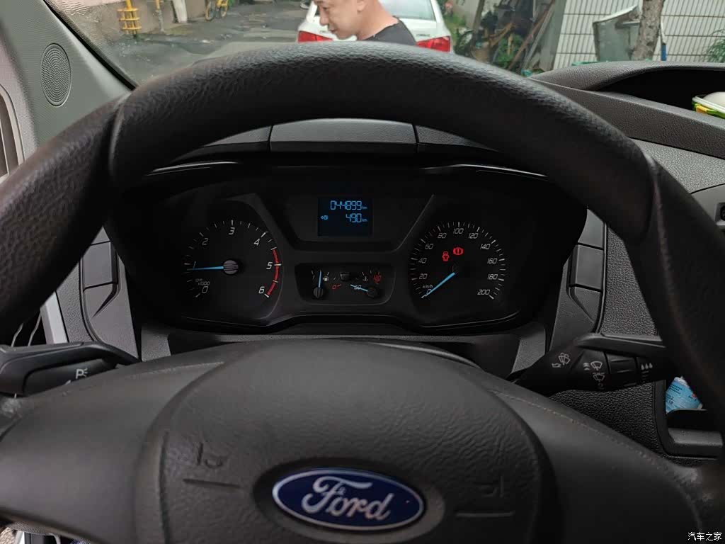 Ford 2.0TV, 2017 12