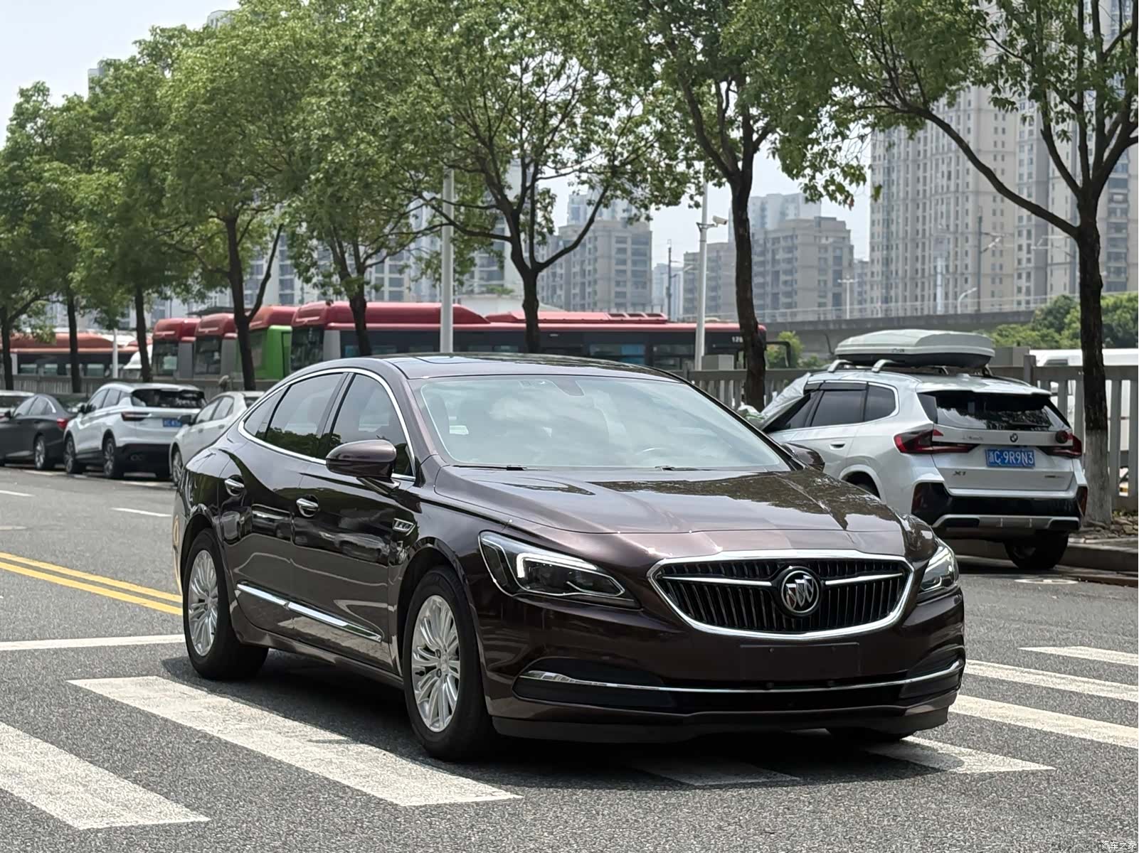 Buick LaCrosse, 2018 3
