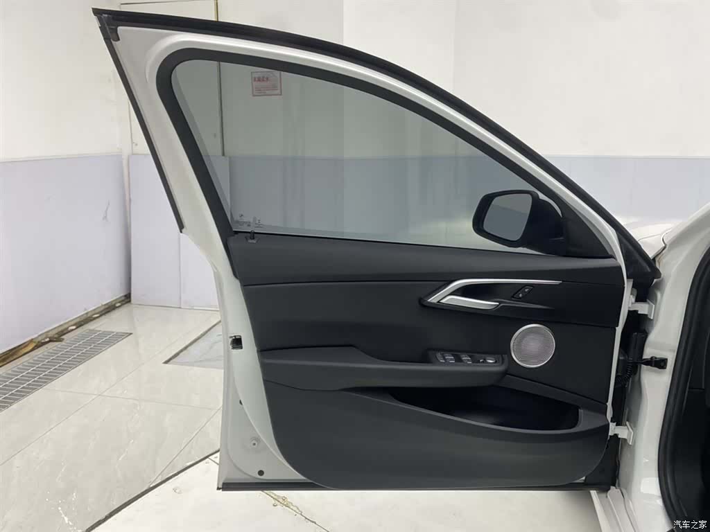 BMW 1 Series, 2021 19
