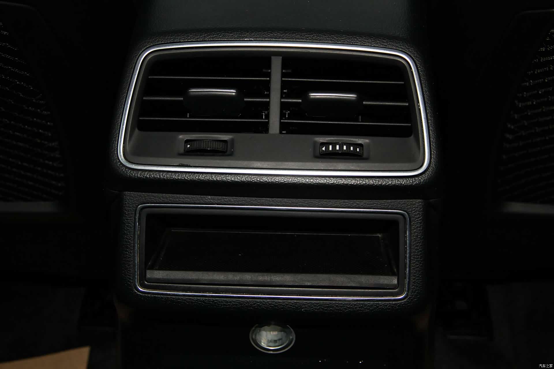 Audi A6L, 2021 26