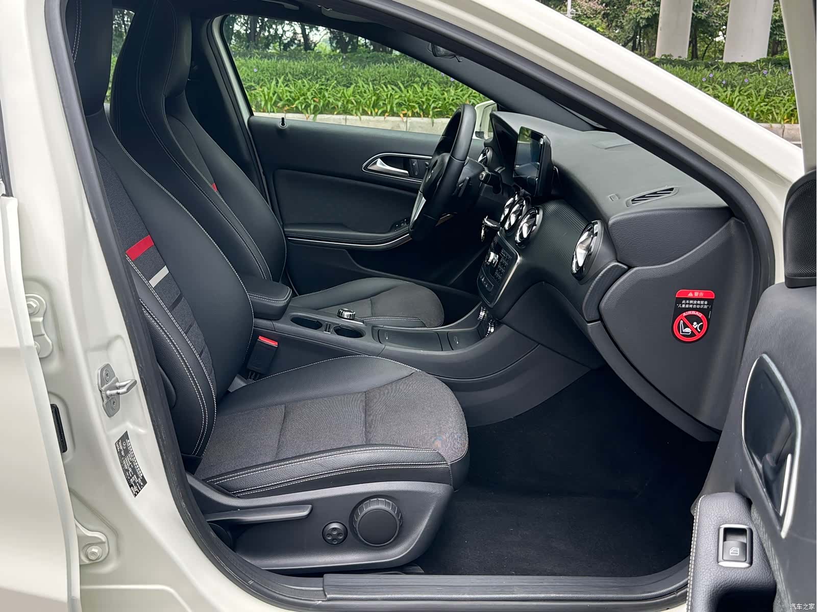 Mercedes-Benz A-Class, 2013 7