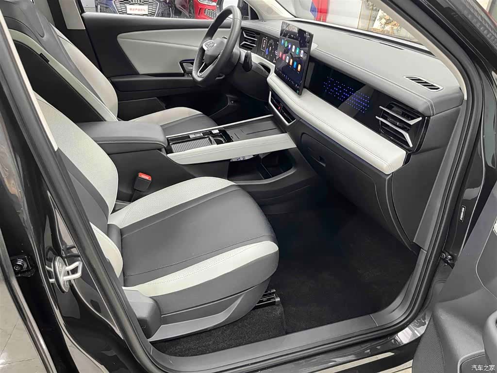 Volkswagen VS8, 2025 11