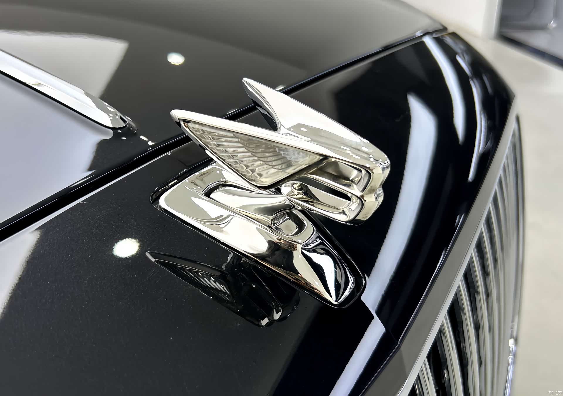 Bentley Flying Spur, 2022 все фото