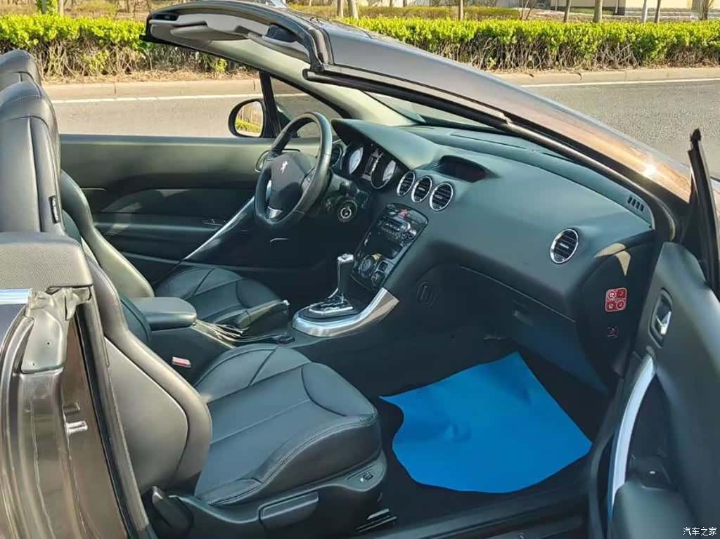 Peugeot 308, 2011 8