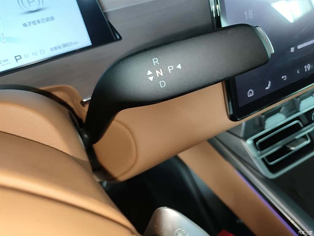 BYD Han, 2025 14