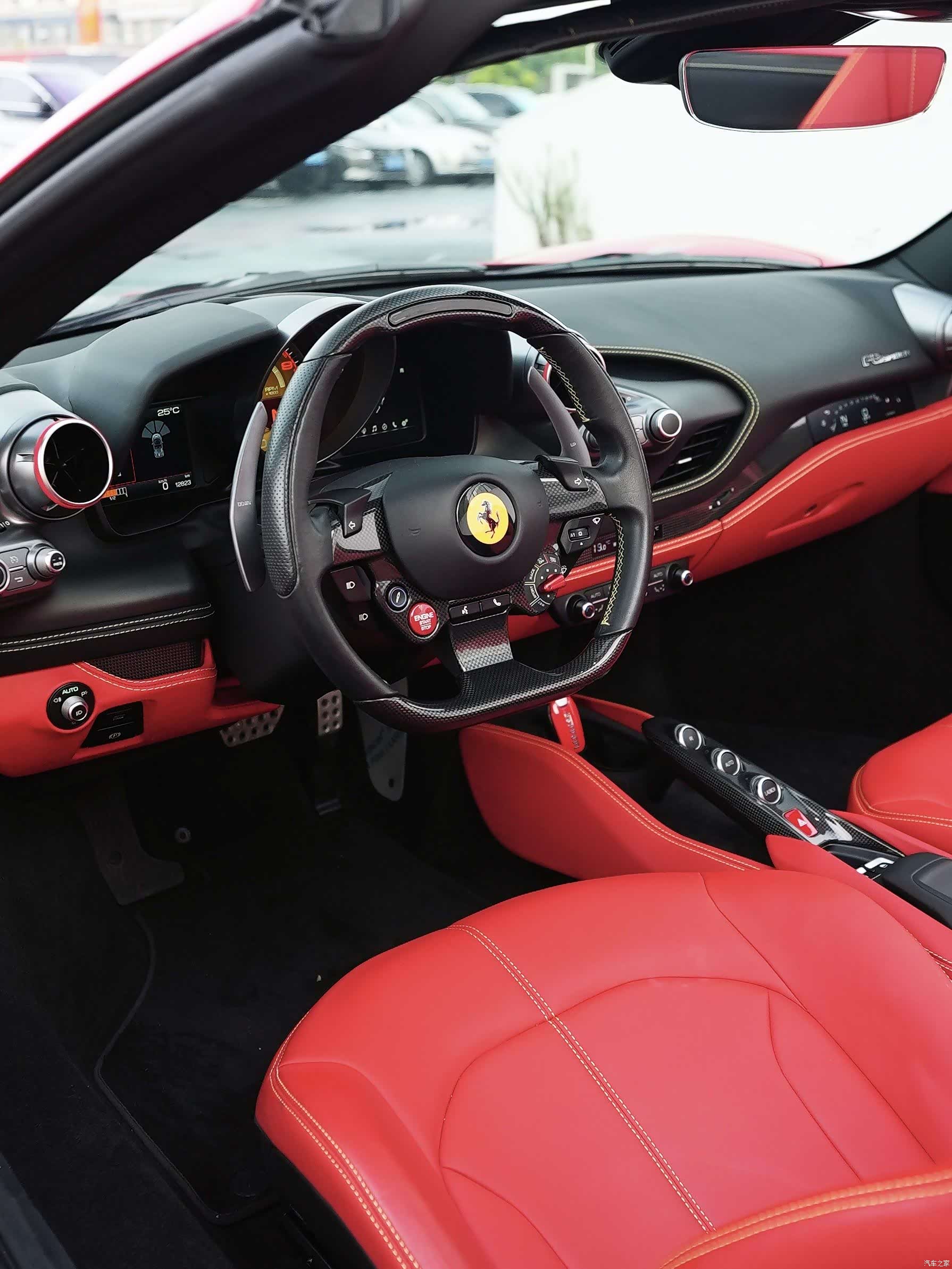Ferrari F8, 2022 6