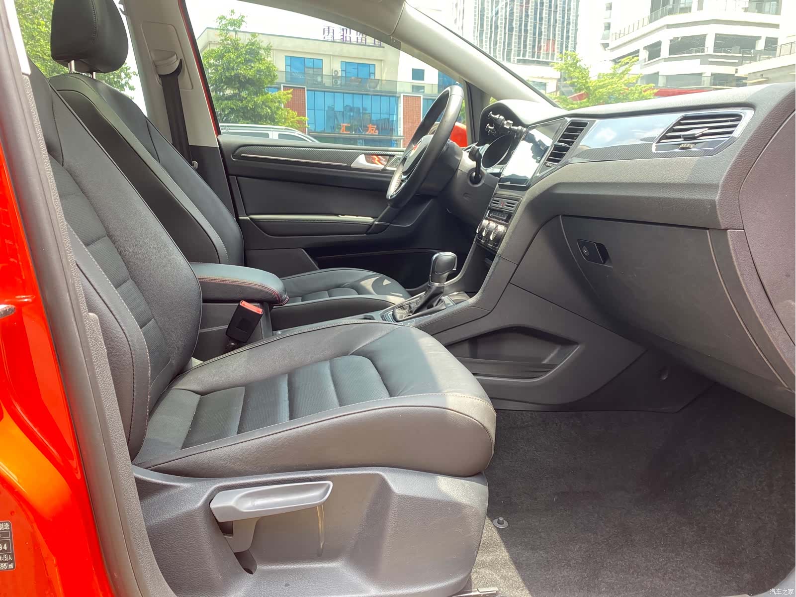 Volkswagen Golf, 2018 13