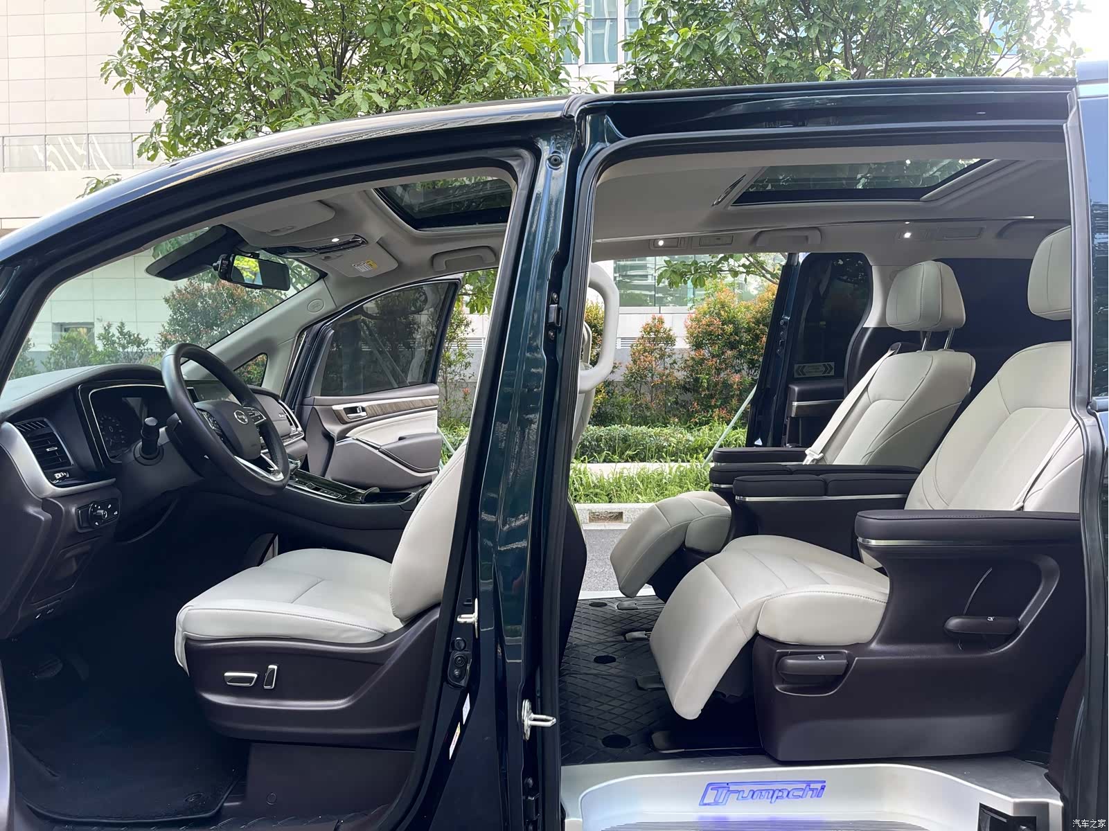 Trumpchi M8, 2022 10